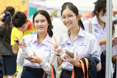 LINE_ALBUM_CMU2_251115_61