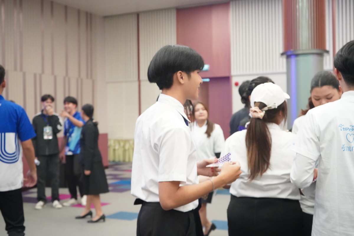 JOY08770_resize