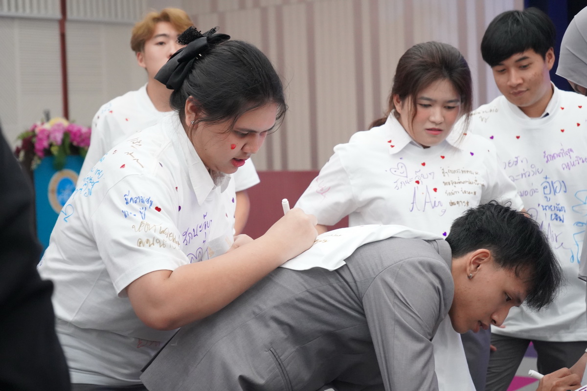 JOY08821_resize
