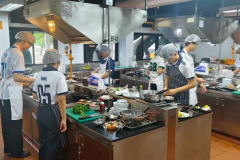 LINE_ALBUM_20112025-ทำอาหาร_251125_103