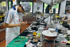 LINE_ALBUM_20112025-ทำอาหาร_251125_79