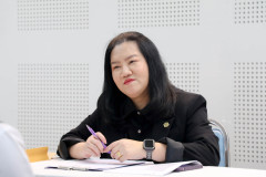 AI5A9677
