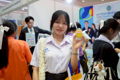 LINE_ALBUM_UBU-D-1_260703_13