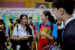 LINE_ALBUM_UBU-D-1_260703_149