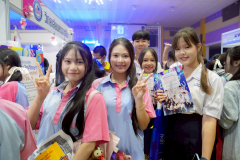 LINE_ALBUM_UBU-D-1_260703_31