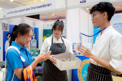 LINE_ALBUM_UBU-D-2_260703_87