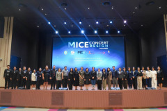 LINE_ALBUM_22-07-2569_260722_16
