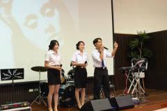 LINE_ALBUM_English-Karaoke-Singing-Contest_260811_101