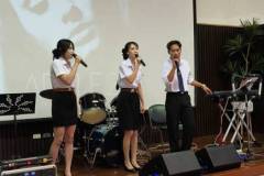 LINE_ALBUM_English-Karaoke-Singing-Contest_260811_102