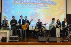 LINE_ALBUM_English-Karaoke-Singing-Contest_260811_107