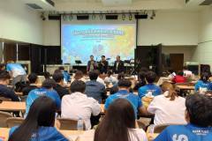 LINE_ALBUM_English-Karaoke-Singing-Contest_260811_117
