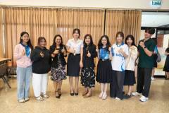 LINE_ALBUM_English-Karaoke-Singing-Contest_260811_28