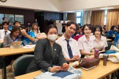 LINE_ALBUM_English-Karaoke-Singing-Contest_260811_36