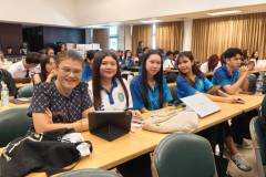 LINE_ALBUM_English-Karaoke-Singing-Contest_260811_40