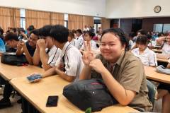 LINE_ALBUM_English-Karaoke-Singing-Contest_260811_68
