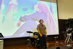 LINE_ALBUM_English-Karaoke-Singing-Contest_260811_78