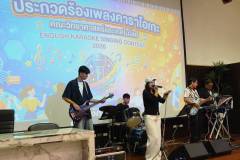 LINE_ALBUM_English-Karaoke-Singing-Contest_260811_85