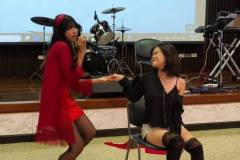 LINE_ALBUM_English-Karaoke-Singing-Contest_260811_88