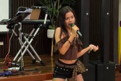LINE_ALBUM_English-Karaoke-Singing-Contest_260811_91