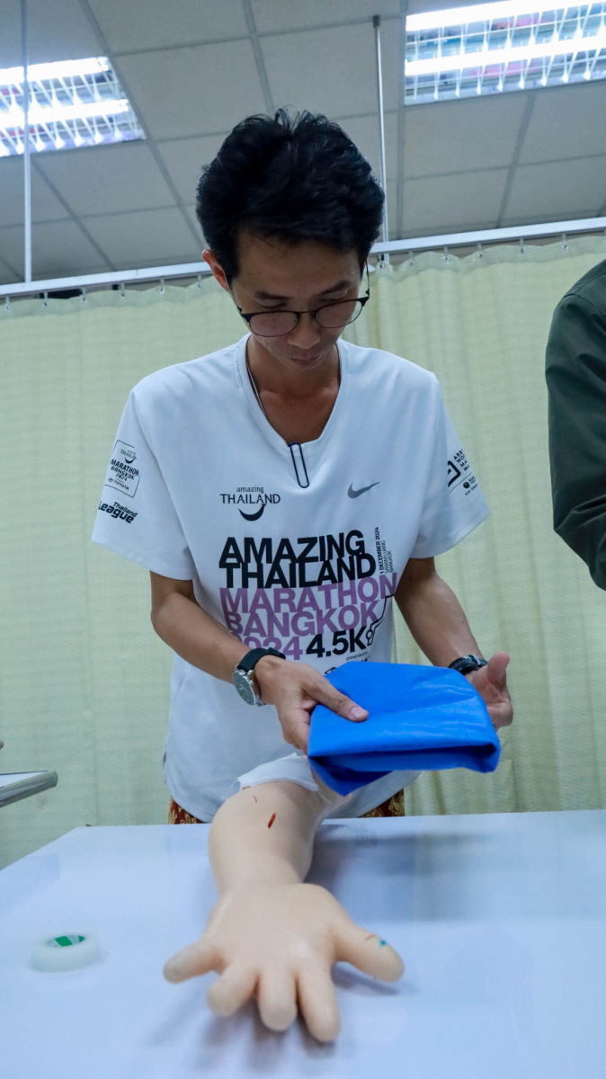 LINE_ALBUM_ความปลอดภัยคณะพยาบาล_260902_2