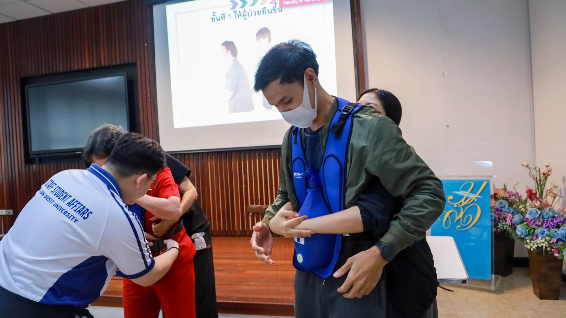 LINE_ALBUM_ความปลอดภัยคณะพยาบาล_260902_48