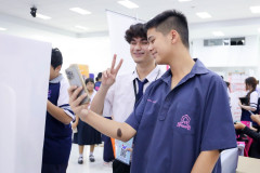 AI5A9513