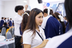 AI5A9702