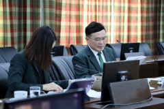 AI5A5304
