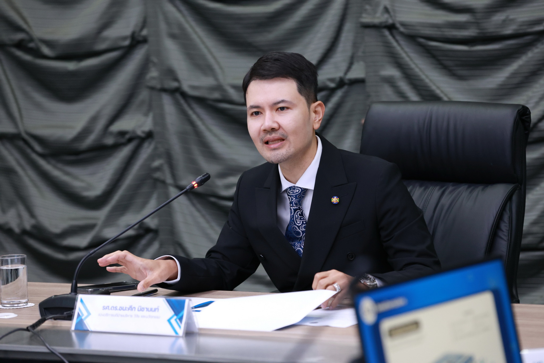 1X1A5565_resize