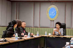 LINE_ALBUM_ประชุมร่วมกับ-กอ.รมน._251022_20