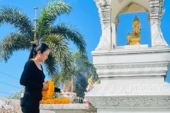 LINE_ALBUM_221268_251222_10