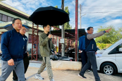 LINE_ALBUM_221268_251222_123