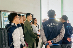 LINE_ALBUM_221268_251222_133