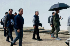 LINE_ALBUM_221268_251222_151