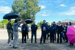 LINE_ALBUM_221268_251222_161