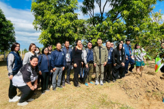 LINE_ALBUM_221268_251222_213