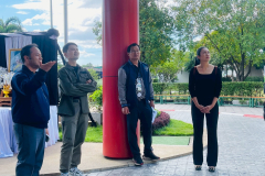 LINE_ALBUM_221268_251222_262