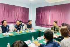 LINE_ALBUM_221268_251222_32