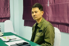 LINE_ALBUM_221268_251222_82