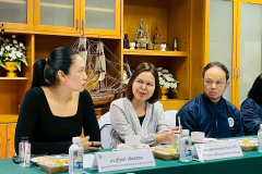 LINE_ALBUM_221268_251222_91