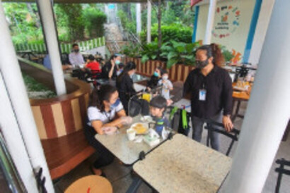 LINE_ALBUM_1952022_๒๒๐๕๒๐_11