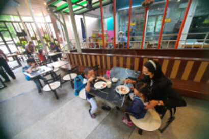LINE_ALBUM_2052022_๒๒๐๕๒๐_3