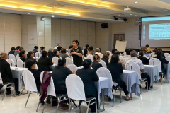 LINE_ALBUM_22010569_260123_179