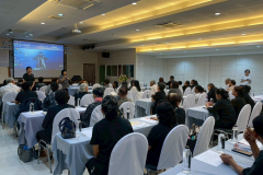 LINE_ALBUM_22010569_260123_185