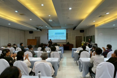 LINE_ALBUM_22010569_260123_39