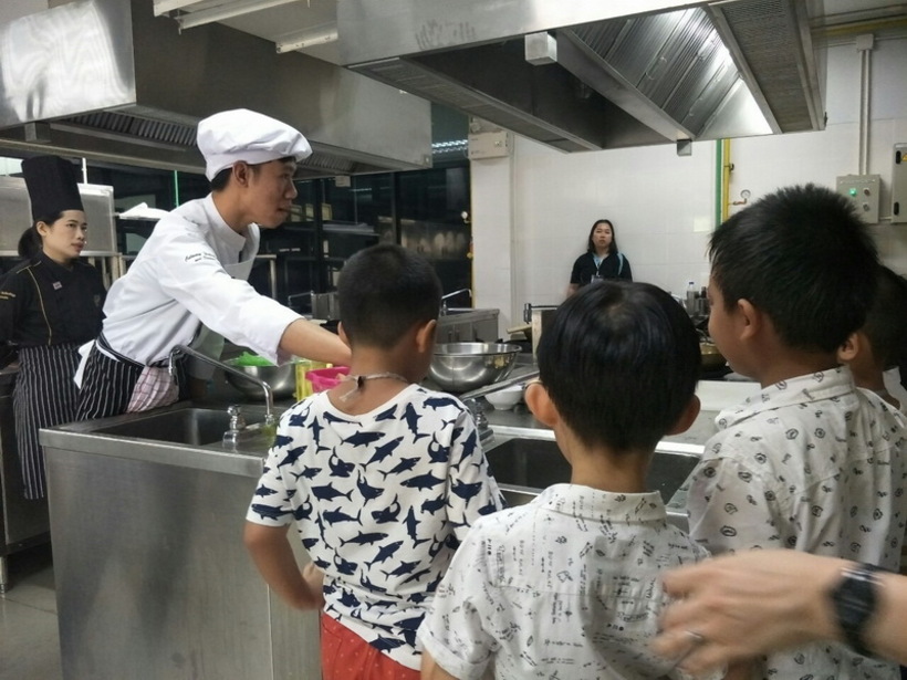 KitchenTour#LP_190423_0013_resize