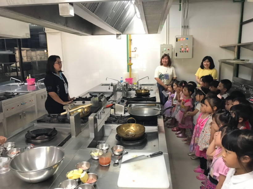 KitchenTour#LP_190423_0206_resize