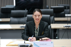 1X1A4377_resize