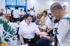 P1353300