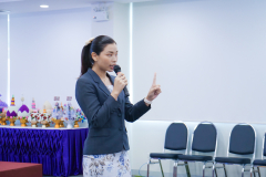 P1353483